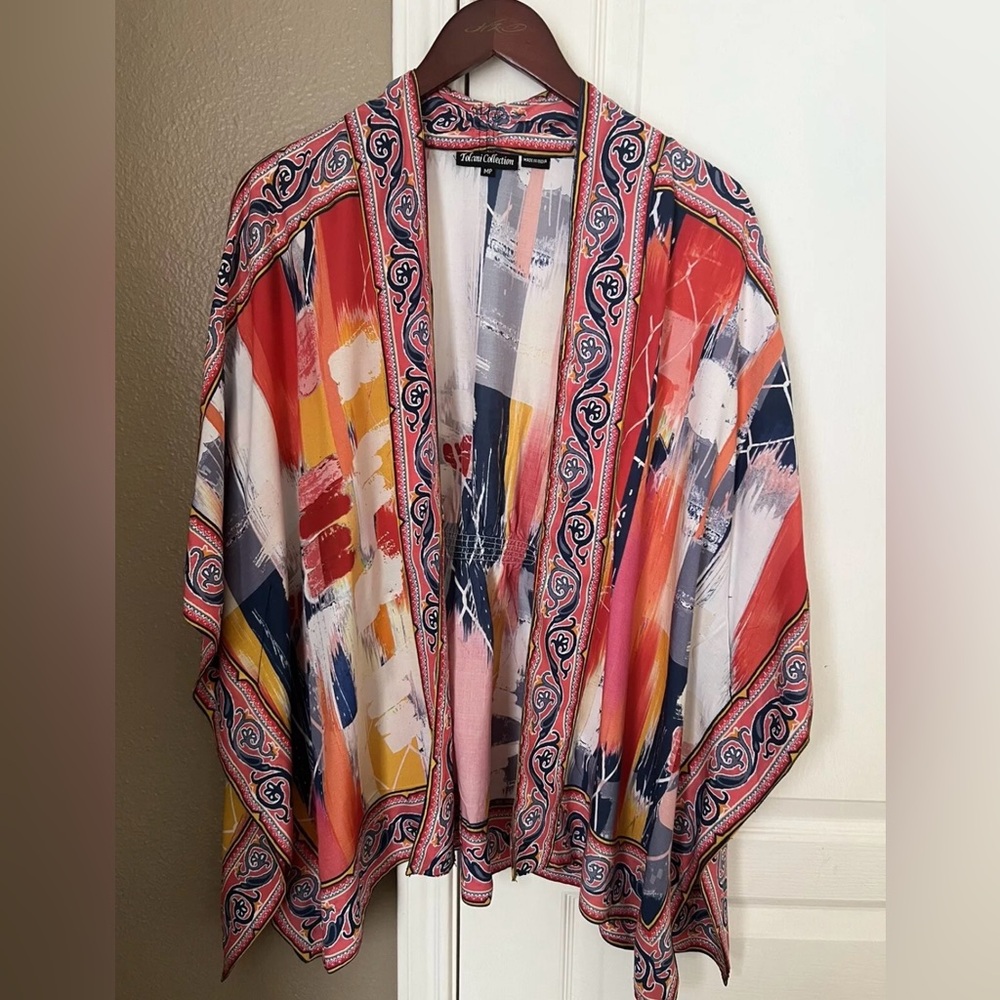 NWT Tolani Collection Multicolor
Framed Ruched Back Open Front
Kimono Coverup